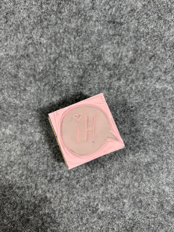 Handgemachter Stempel "Hi" – Bild 2
